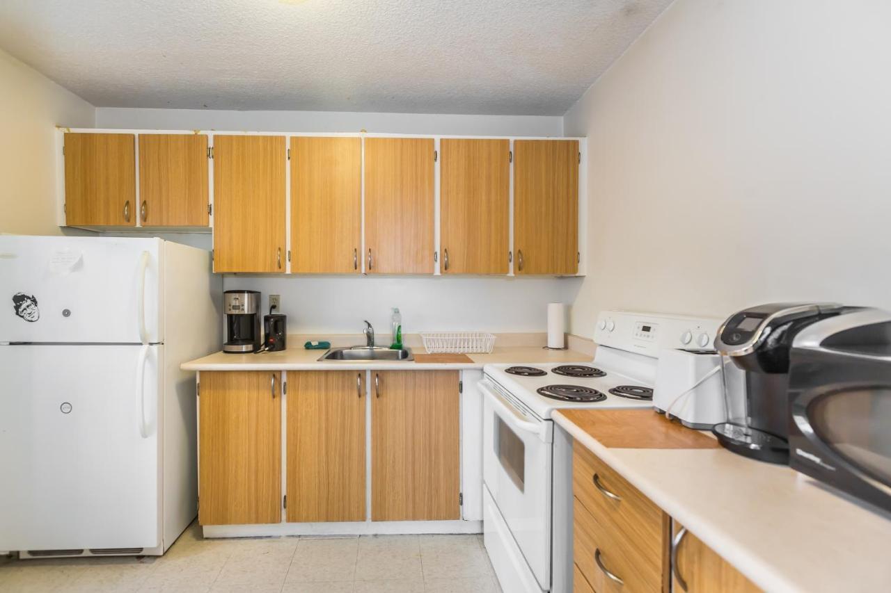Apartamento Toronto Furnished Living-Gerard Exterior foto