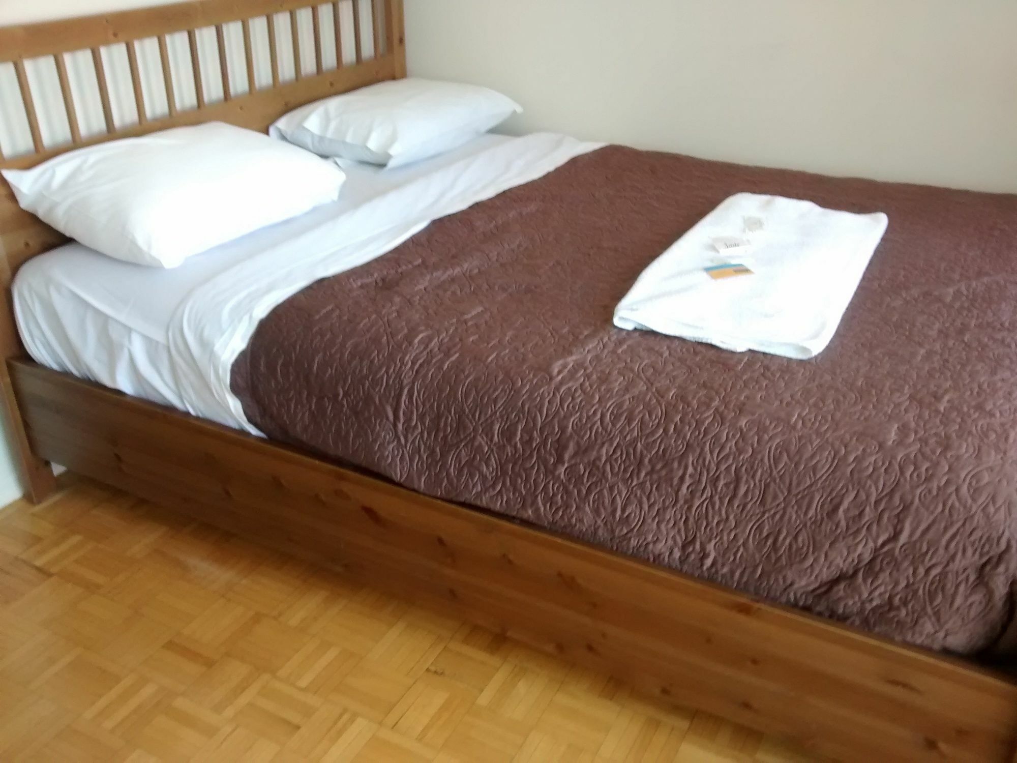 Apartamento Toronto Furnished Living-Gerard Exterior foto