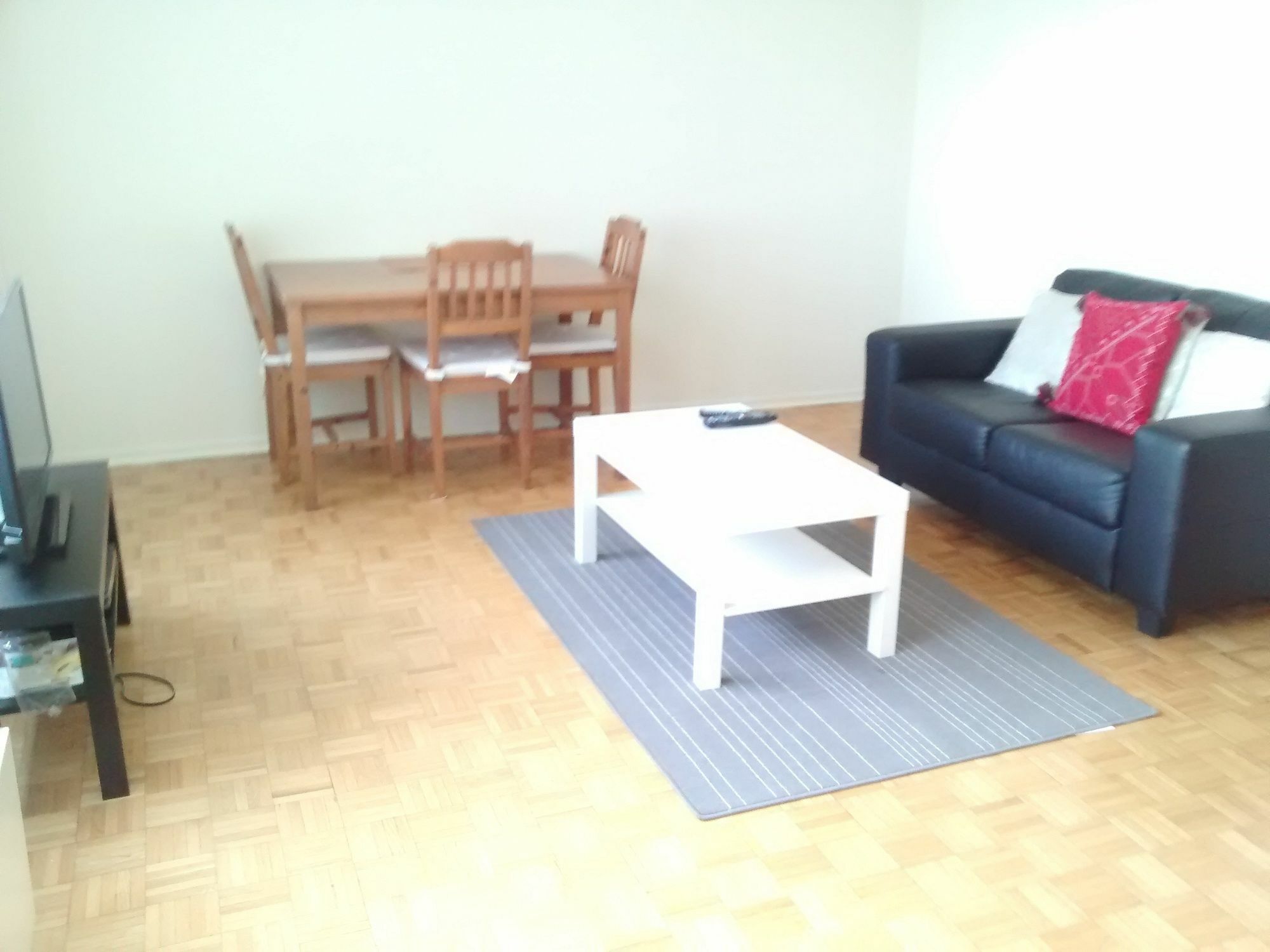 Apartamento Toronto Furnished Living-Gerard Exterior foto