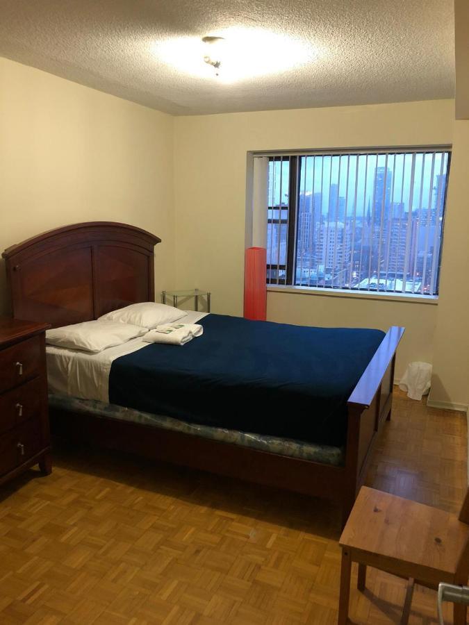 Apartamento Toronto Furnished Living-Gerard Exterior foto
